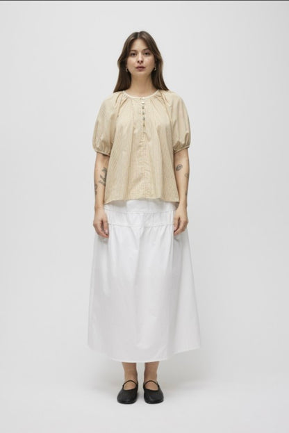 Delia Top