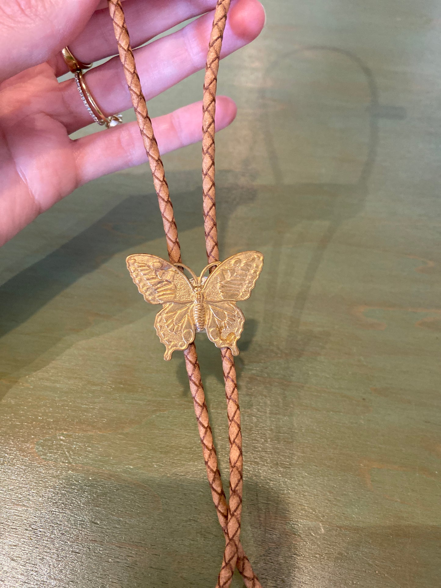 Lux & Luz Butterfly Bolo