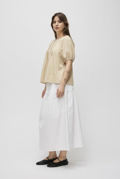 Delia Top