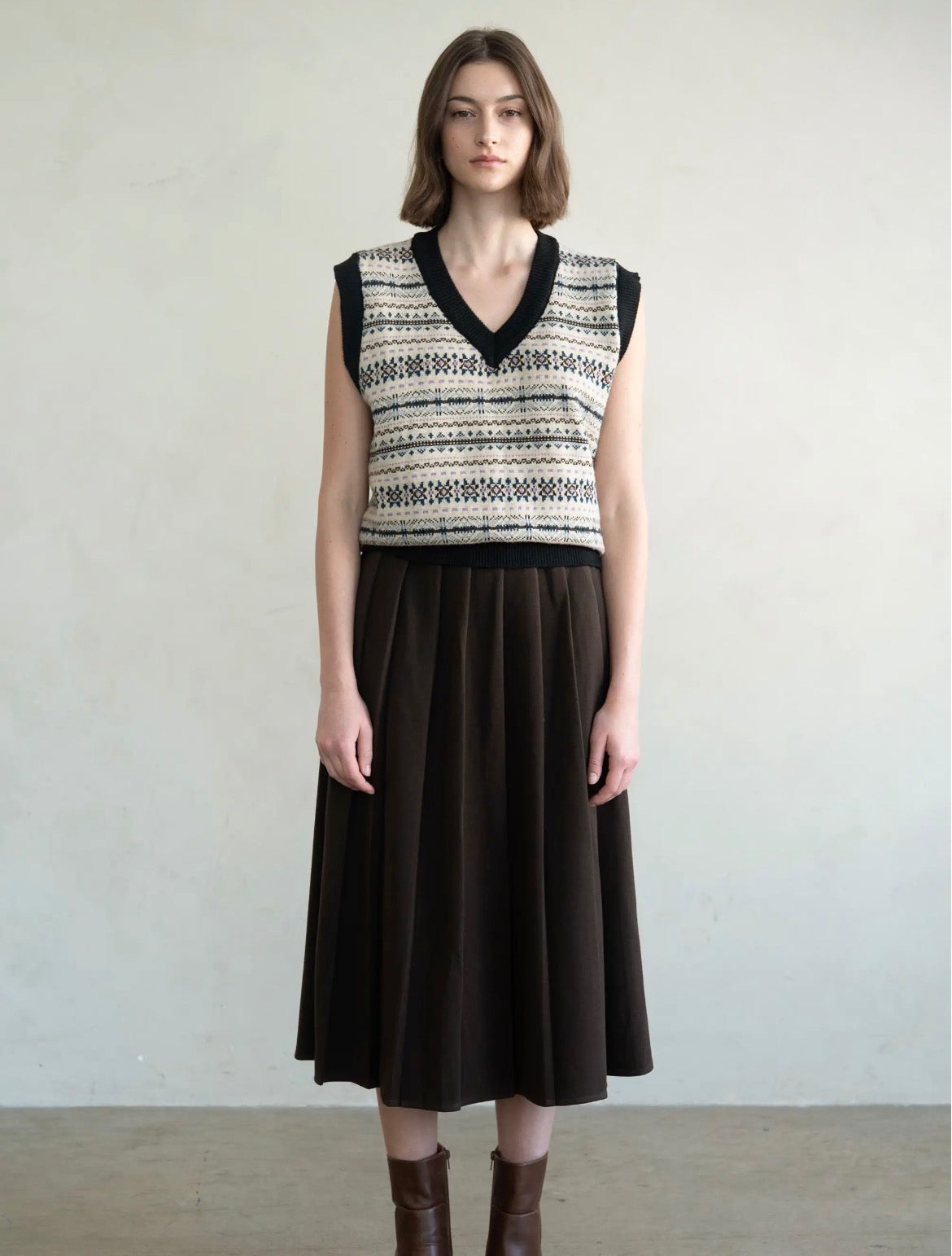 Relaxed Fit Knit Sweater Vest