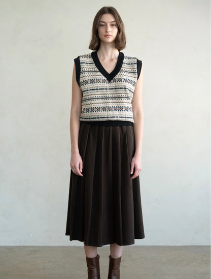 Relaxed Fit Knit Sweater Vest