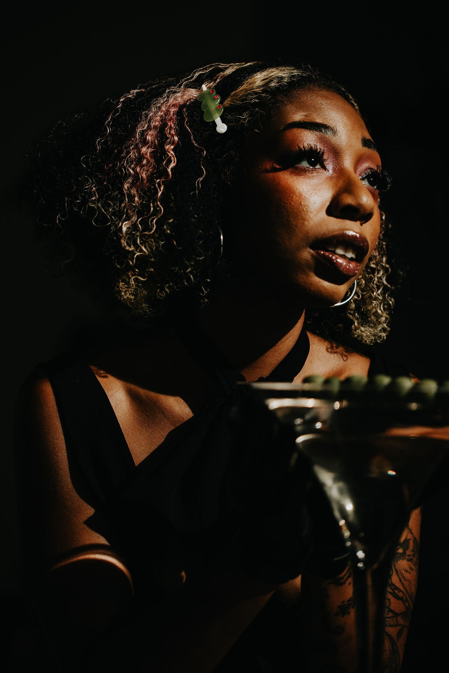 Hey Ricochet Extra Dirty Martini Olive Clip